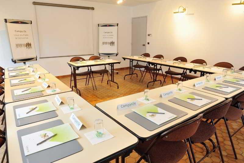 Campanile Pontarlier Otel Dış mekan fotoğraf