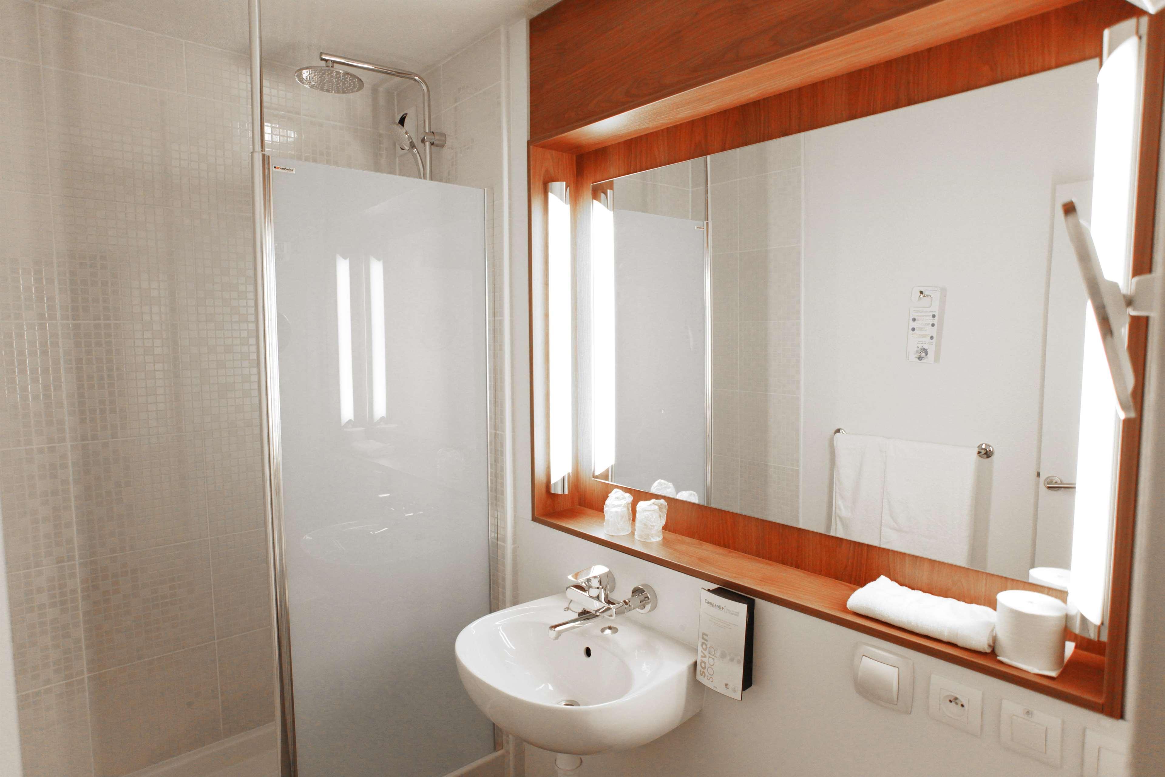 Campanile Pontarlier Otel Dış mekan fotoğraf